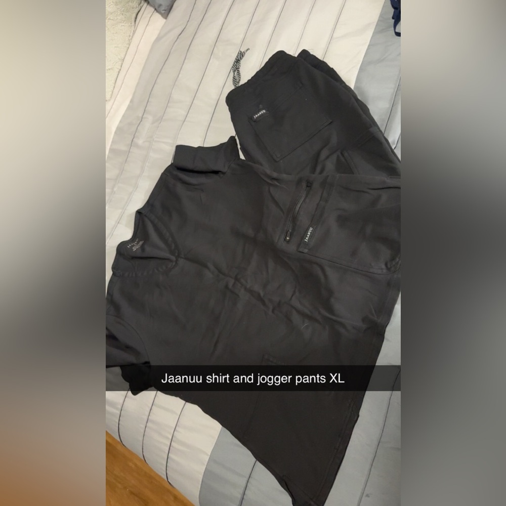 Jaanuu Black Men's Jogger Pants